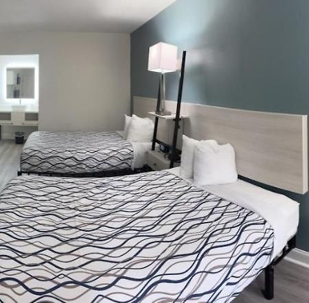 Magnolia Inn Extended Stay Of Kingsland - New 2024 - Book A Kitchen Room - 12 Noon Check Out - Sleep In Late - Better Sleep - Ultra Sparkling - Pool Open Until Until 4Am - Stay And Save Today - 24 Hour Front Desk - Premium Coffee Bar - Award Winning Экстерьер фото